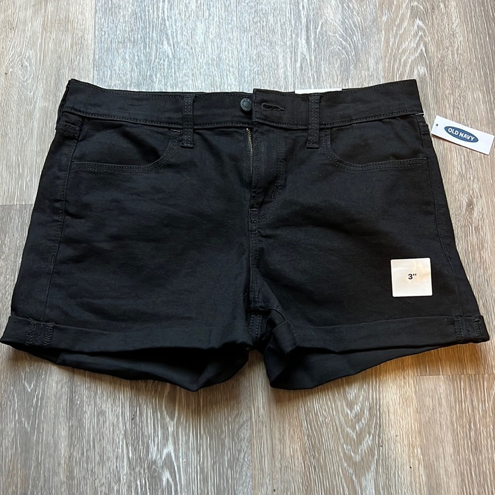 Old Navy women’s shorts black size 10